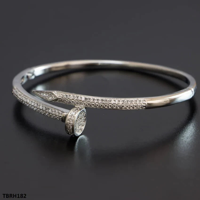women's cuff's