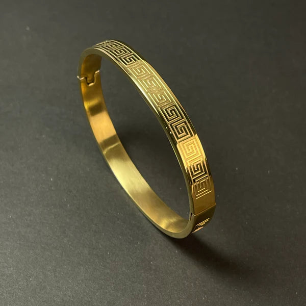 Majestic Golden  Silver Cuff Bracelet For Men