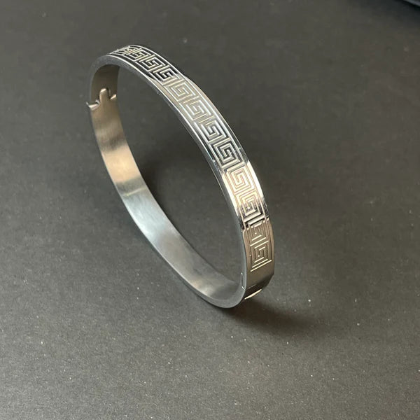 Majestic Golden  Silver Cuff Bracelet For Men